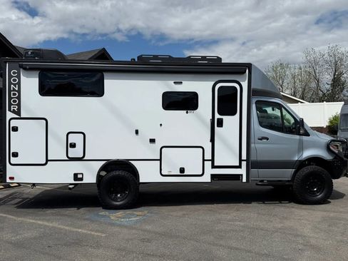 Used 2025 Mercedes-Benz Sprinter 3500 image 8