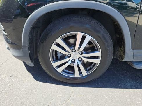 Used 2017 Honda Pilot EX-L image 9