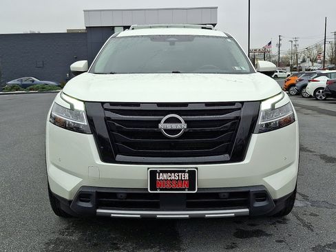 Certified 2023 Nissan Pathfinder SL w/ Black Appearance Package AWD/4WD image 2