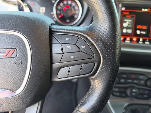 Used 2021 Dodge Challenger R/T Scat Pack RWD image 33
