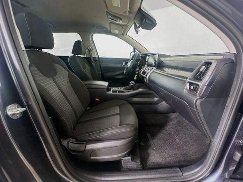 Used 2022 Kia Sorento LX FWD image 30