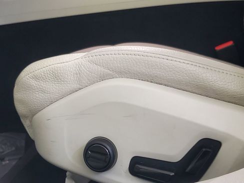 Used 2020 Volvo S60 T6 Momentum image 16