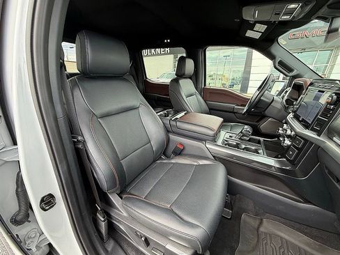 Used 2023 Ford F150 Lariat image 22