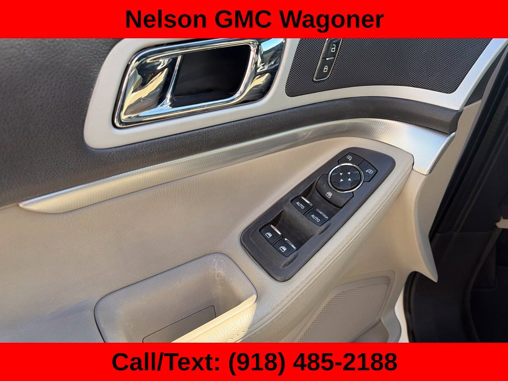 Used 2015 Ford Explorer XLT w/ Equipment Group 202B FWD image 13