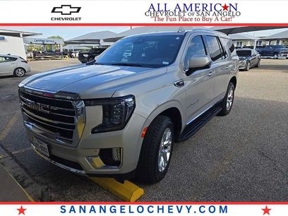 Used 2023 GMC Yukon SLT w/ SLT Premium Package