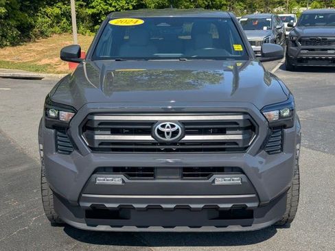 Used 2024 Toyota Tacoma SR5 RWD image 2