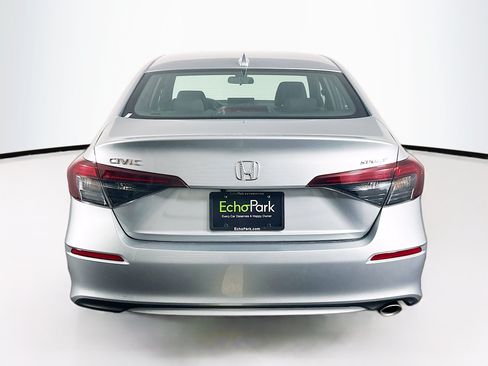 Used 2025 Honda Civic Sport image 7
