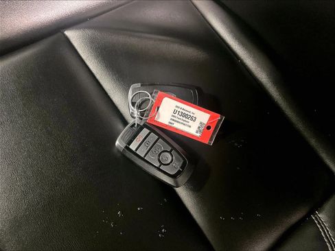 Used 2023 Ford Explorer XLT w/ Equipment Group 202A image 30