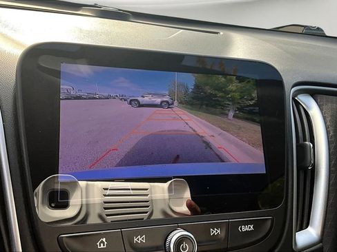 Used 2024 Chevrolet Malibu LT image 13