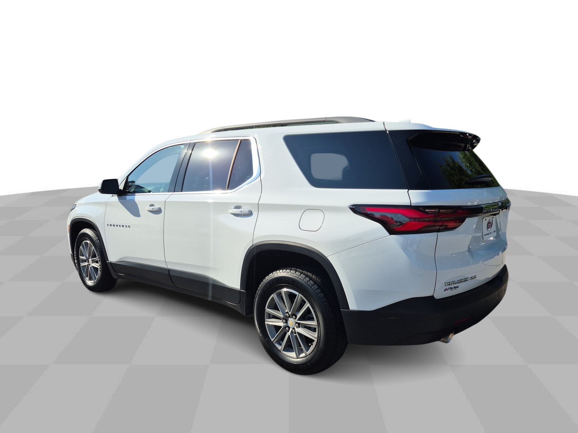 Used 2023 Chevrolet Traverse LT w/ Rear Camera Mirror Package AWD/4WD image 7