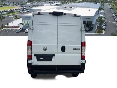 Used 2023 RAM ProMaster 2500 FWD image 6