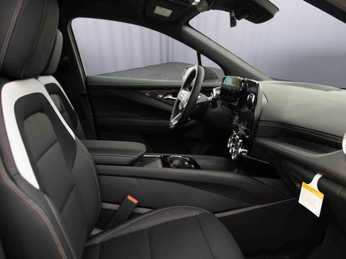 New 2026 Chevrolet Blazer EV LT AWD/4WD image 23