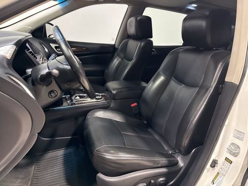 Used 2014 Nissan Pathfinder Platinum w/ Platinum Premium Package image 28