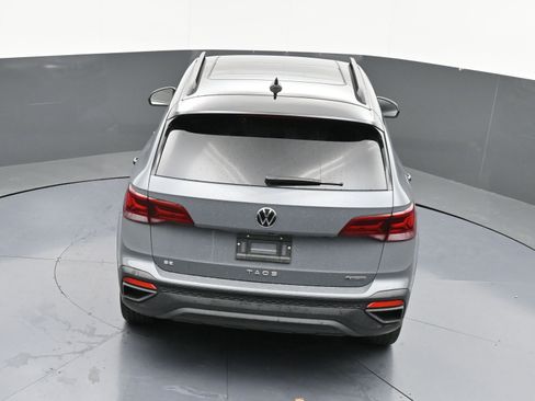 Used 2024 Volkswagen Taos SE image 41