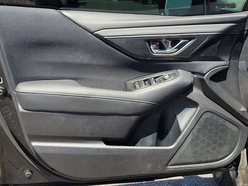 Used 2023 Subaru Outback Premium AWD/4WD image 11