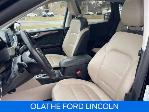 Certified 2021 Ford Escape Titanium image 20