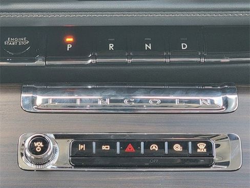 New 2025 Lincoln Aviator Reserve w/ Jet Appearance Package image 29