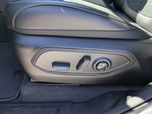 New 2026 Jeep Grand Cherokee L 4WD image 11