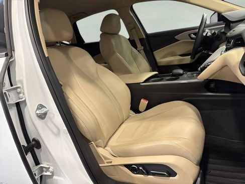 Used 2025 Acura TLX Technology Package image 14