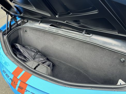 Used 2021 Chevrolet Corvette Stingray Premium Conv w/ 3LT RWD image 31