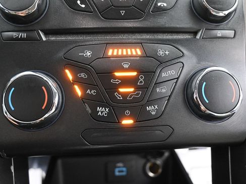 Used 2018 Ford Fusion S FWD image 12