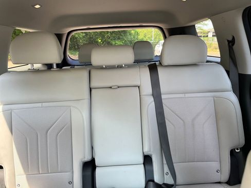 Used 2025 Hyundai Santa Fe SEL AWD/4WD image 40