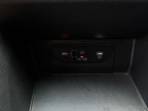Used 2026 Kia Sportage LX FWD image 24