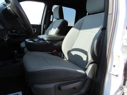 Used 2024 RAM 4500 SLT w/ Quick Order Package 2YG SLT image 36