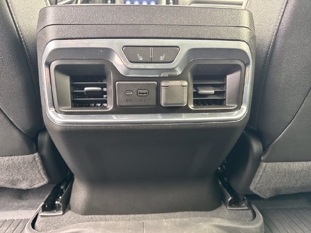 Used 2020 Chevrolet Silverado 1500 LTZ w/ LTZ Premium Package AWD/4WD image 32
