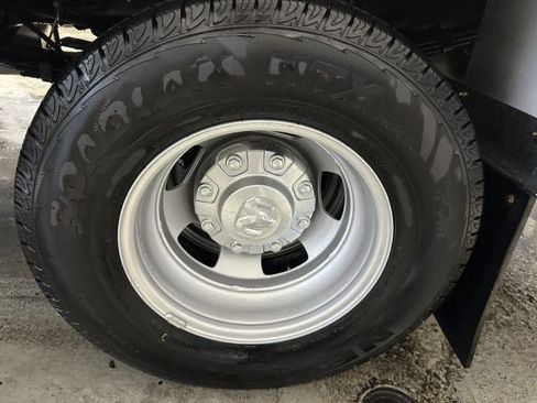 New 2024 RAM 3500 Tradesman AWD/4WD image 15