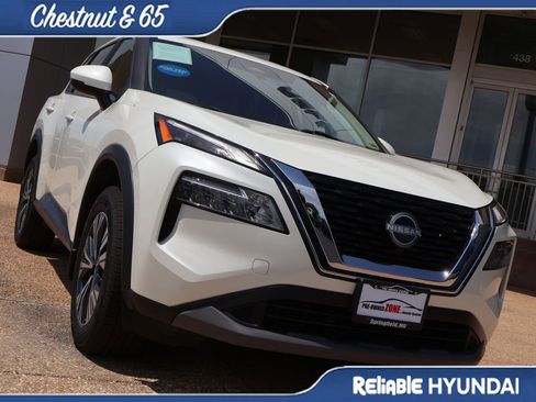 Used 2023 Nissan Rogue SV AWD/4WD image 7