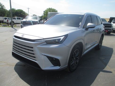 Used 2025 Lexus TX 350 AWD w/ Technology Package image 12