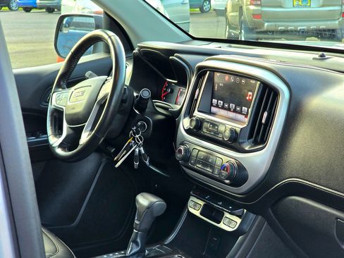 Used 2016 GMC Canyon SLT AWD/4WD image 17