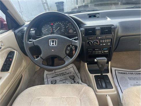 Used 1991 Honda Accord LX image 11