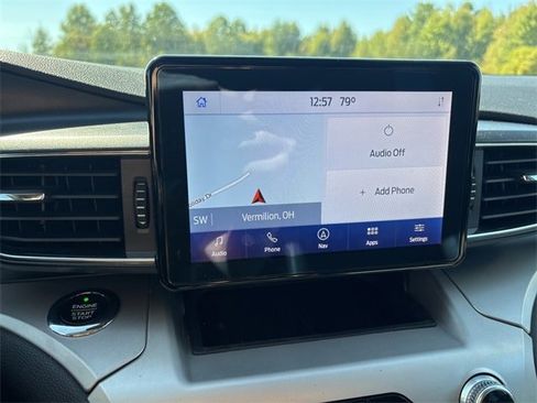 Used 2021 Ford Explorer XLT w/ Equipment Group 202A image 17