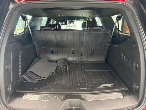 Used 2023 GMC Yukon XL Denali AWD/4WD image 13