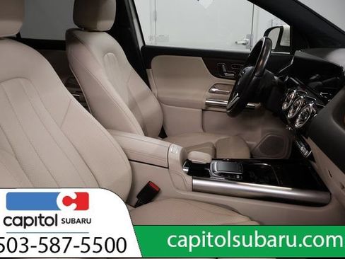 Used 2022 Mercedes-Benz GLA 250 4MATIC image 30