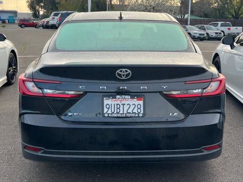 Certified 2025 Toyota Camry LE image 5