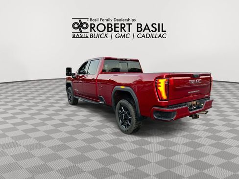 Used 2024 GMC Sierra 2500 AT4 w/ AT4 Premium Plus Package AWD/4WD image 6