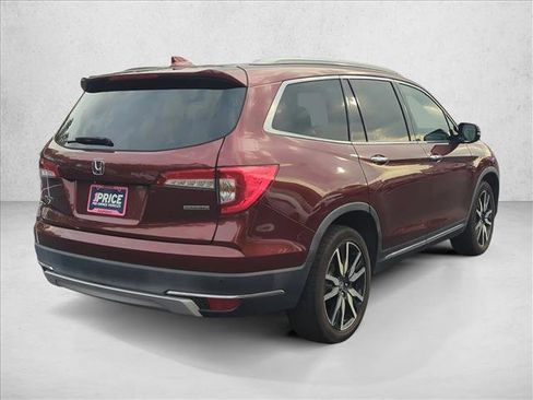 Used 2019 Honda Pilot Touring image 5