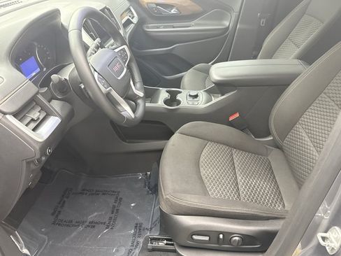 Used 2021 GMC Terrain SLE w/ Driver Convenience Package AWD/4WD image 11