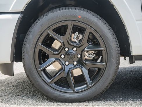 New 2026 RAM 1500 Laramie AWD/4WD image 20