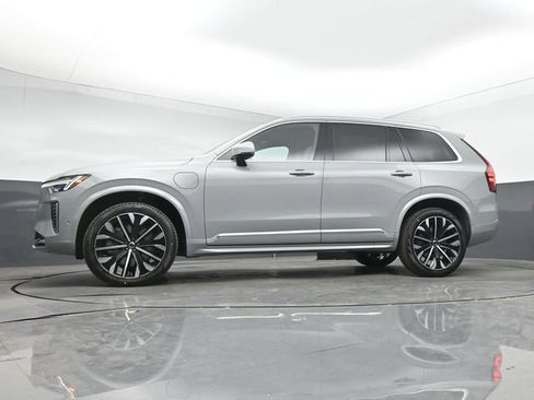 New 2026 Volvo XC90 T8 Plus w/ Protection Package Premier AWD/4WD image 41