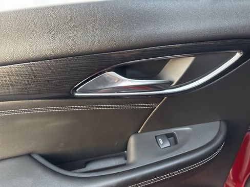 Used 2022 Buick Envision Preferred image 41