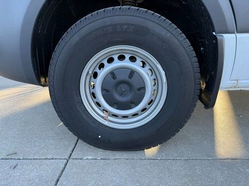 New 2025 Mercedes-Benz Sprinter 2500 image 27