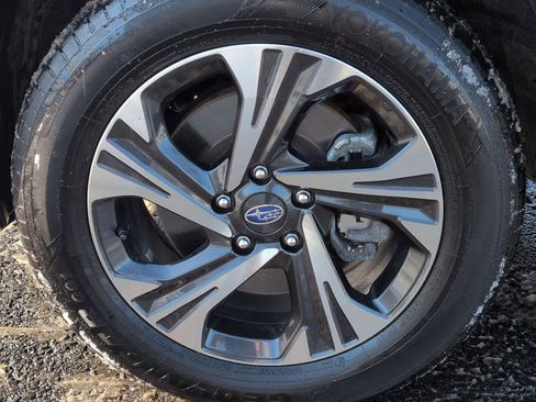 Certified 2024 Subaru Crosstrek 2.0i Premium image 14