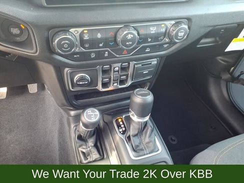 New 2026 Jeep Gladiator Sport image 10