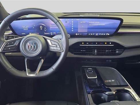 Used 2025 Buick Enclave Sport Touring image 9