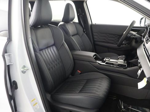 New 2026 Mitsubishi Outlander SEL AWD/4WD image 36