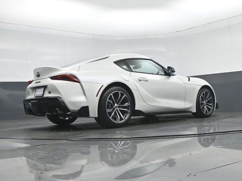 Used 2022 Toyota Supra RWD image 46